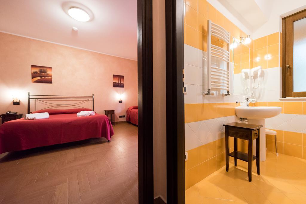Valle Himara Pensionat Piana Degli Albanesi Exteriör bild