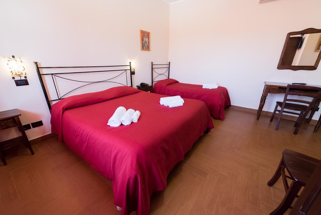 Valle Himara Pensionat Piana Degli Albanesi Exteriör bild