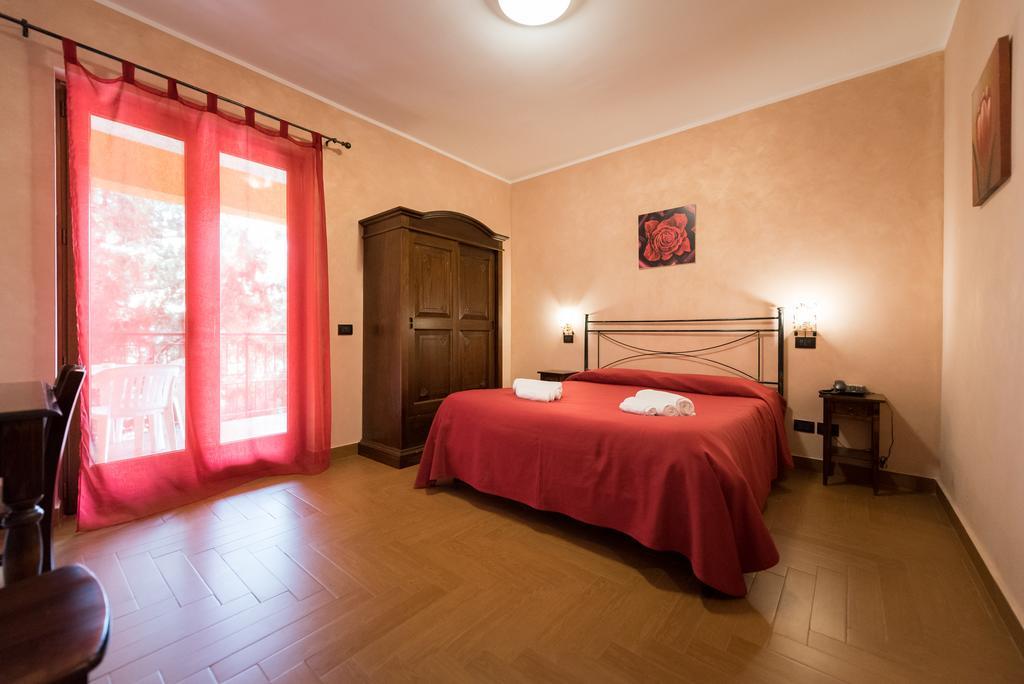Valle Himara Pensionat Piana Degli Albanesi Exteriör bild